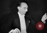 Standbild Publikum New York City USA, 1934, aus Sekunde 11 historischem Filmmaterial Videoclip 65675041681