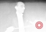 Standbild Publikum New York City USA, 1934, aus Sekunde 35 historischem Filmmaterial Videoclip 65675041681