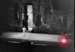 Standbild Publikum New York City USA, 1934, aus Sekunde 49 historischem Filmmaterial Videoclip 65675041681