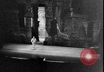 Standbild Publikum New York City USA, 1934, aus Sekunde 51 historischem Filmmaterial Videoclip 65675041681