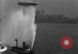 Standbild französischen liner Normandie New York City USA, 1934, aus Sekunde 50 historischem Filmmaterial Videoclip 65675041686