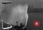 Standbild französischen liner Normandie New York City USA, 1934, aus Sekunde 54 historischem Filmmaterial Videoclip 65675041686
