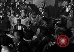 Immagine di Zellis Royal Box Nightclub dopo la prima guerra mondiale Parigi Francia, 1920, secondo 11 filmato di repertorio 65675041688