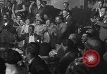 Immagine di Zellis Royal Box Nightclub dopo la prima guerra mondiale Parigi Francia, 1920, secondo 16 filmato di repertorio 65675041688