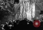 Immagine di Zellis Royal Box Nightclub dopo la prima guerra mondiale Parigi Francia, 1920, secondo 26 filmato di repertorio 65675041688
