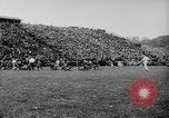 Standbild University of Michigan Football an der Fähre Feld Ann Arbor Michigan USA, 1917, aus Sekunde 9 historischem Filmmaterial Videoclip 65675041694