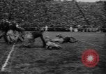 Standbild University of Michigan Football an der Fähre Feld Ann Arbor Michigan USA, 1917, aus Sekunde 30 historischem Filmmaterial Videoclip 65675041694