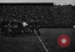 Standbild University of Michigan Football an der Fähre Feld Ann Arbor Michigan USA, 1917, aus Sekunde 42 historischem Filmmaterial Videoclip 65675041694