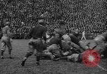 Standbild University of Michigan Football an der Fähre Feld Ann Arbor Michigan USA, 1917, aus Sekunde 51 historischem Filmmaterial Videoclip 65675041694
