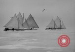 Standbild Ice Boat Race Detroit Michigan USA, 1917, aus Sekunde 20 historischem Filmmaterial Videoclip 65675041695