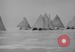 Standbild Ice Boat Race Detroit Michigan USA, 1917, aus Sekunde 28 historischem Filmmaterial Videoclip 65675041695