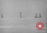 Standbild Ice Boat Race Detroit Michigan USA, 1917, aus Sekunde 62 historischem Filmmaterial Videoclip 65675041695