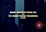 Standbild Vergleich der Wasserkraft und Kohle und Atomkraft Produktion United States USA, 1967, aus Sekunde 13 historischem Filmmaterial Videoclip 65675041723