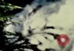 Standbild Vergleich der Wasserkraft und Kohle und Atomkraft Produktion United States USA, 1967, aus Sekunde 28 historischem Filmmaterial Videoclip 65675041723