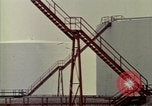 Standbild Vergleich der Wasserkraft und Kohle und Atomkraft Produktion United States USA, 1967, aus Sekunde 48 historischem Filmmaterial Videoclip 65675041723