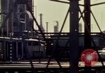 Standbild Vergleich der Wasserkraft und Kohle und Atomkraft Produktion United States USA, 1967, aus Sekunde 54 historischem Filmmaterial Videoclip 65675041723