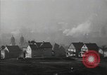 Standbild downtown Ansichten und Hochofen Betrieb Youngstown Ohio USA, 1944, aus Sekunde 40 historischem Filmmaterial Videoclip 65675041736