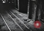 Standbild Stahlproduktion und Kinder in der High School Youngstown Ohio USA, 1944, aus Sekunde 20 historischem Filmmaterial Videoclip 65675041737