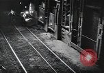Standbild Stahlproduktion und Kinder in der High School Youngstown Ohio USA, 1944, aus Sekunde 24 historischem Filmmaterial Videoclip 65675041737