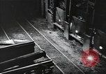 Standbild Stahlproduktion und Kinder in der High School Youngstown Ohio USA, 1944, aus Sekunde 43 historischem Filmmaterial Videoclip 65675041737
