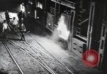 Standbild Stahlproduktion und Kinder in der High School Youngstown Ohio USA, 1944, aus Sekunde 51 historischem Filmmaterial Videoclip 65675041737