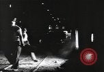 Standbild Stahlproduktion und Kinder in der High School Youngstown Ohio USA, 1944, aus Sekunde 59 historischem Filmmaterial Videoclip 65675041737