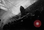 Standbild United States Coast Guard Transporte führen amphibischen Kräfte Guadalcanal Salomonen, 1942, aus Sekunde 4 historischem Filmmaterial Videoclip 65675041744