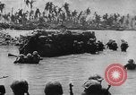 Immagine di Della Guardia Costiera degli Stati Uniti Tarawa Isole Gilbert, 1943, secondo 50 filmato di repertorio 65675041746