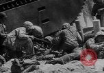 Immagine di Della Guardia Costiera degli Stati Uniti Tarawa Isole Gilbert, 1943, secondo 60 filmato di repertorio 65675041746