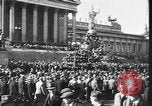 Image Adolf Hitler visité personnellement au cours Anschluss Vienne Autriche, 1938, de la seconde 59 séquences d'archives historiques vidéo 65675041759