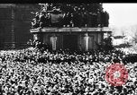 Immagine di Adolf Hitler annuncia il Anschluss Vienna Austria, 1938, secondo 33 filmato di repertorio 65675041760