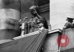 Immagine di Adolf Hitler annuncia il Anschluss Vienna Austria, 1938, secondo 34 filmato di repertorio 65675041760