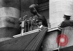 Immagine di Adolf Hitler annuncia il Anschluss Vienna Austria, 1938, secondo 42 filmato di repertorio 65675041760