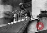 Immagine di Adolf Hitler annuncia il Anschluss Vienna Austria, 1938, secondo 44 filmato di repertorio 65675041760