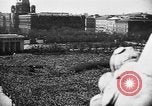 Immagine di Adolf Hitler annuncia il Anschluss Vienna Austria, 1938, secondo 49 filmato di repertorio 65675041760
