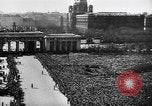 Immagine di Adolf Hitler annuncia il Anschluss Vienna Austria, 1938, secondo 54 filmato di repertorio 65675041760