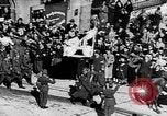 Immagine di Truppe tedesche immettere Kufstein Austria Kufstein Austria, 1938, secondo 40 filmato di repertorio 65675041763