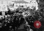 Immagine di Truppe tedesche immettere Kufstein Austria Kufstein Austria, 1938, secondo 51 filmato di repertorio 65675041763