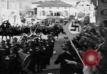Immagine di Truppe tedesche immettere Kufstein Austria Kufstein Austria, 1938, secondo 54 filmato di repertorio 65675041763