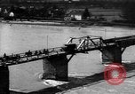 Immagine di Cavalleria tedesca entrando in Passau Austria Austria, 1938, secondo 1 filmato di repertorio 65675041764