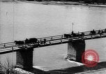 Immagine di Cavalleria tedesca entrando in Passau Austria Austria, 1938, secondo 4 filmato di repertorio 65675041764