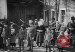 Immagine di Cavalleria tedesca entrando in Passau Austria Austria, 1938, secondo 52 filmato di repertorio 65675041764