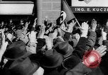 Immagine di Truppe tedesche entrando in Graz durante il Anschluss Austria, 1938, secondo 17 filmato di repertorio 65675041765