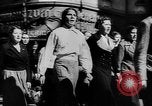 Image Les citoyens de célébrer l'annexion de l'Autriche par l'Allemagne Villach en Autriche, 1938, de la seconde 8 séquences d'archives historiques vidéo 65675041766