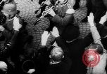 Image Les citoyens de célébrer l'annexion de l'Autriche par l'Allemagne Villach en Autriche, 1938, de la seconde 22 séquences d'archives historiques vidéo 65675041766