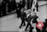 Image Les citoyens de célébrer l'annexion de l'Autriche par l'Allemagne Villach en Autriche, 1938, de la seconde 27 séquences d'archives historiques vidéo 65675041766