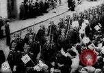 Image Les citoyens de célébrer l'annexion de l'Autriche par l'Allemagne Villach en Autriche, 1938, de la seconde 39 séquences d'archives historiques vidéo 65675041766