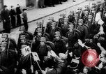 Image Les citoyens de célébrer l'annexion de l'Autriche par l'Allemagne Villach en Autriche, 1938, de la seconde 42 séquences d'archives historiques vidéo 65675041766