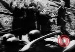 Image Les citoyens de célébrer l'annexion de l'Autriche par l'Allemagne Villach en Autriche, 1938, de la seconde 53 séquences d'archives historiques vidéo 65675041766