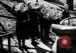 Image Les citoyens de célébrer l'annexion de l'Autriche par l'Allemagne Villach en Autriche, 1938, de la seconde 54 séquences d'archives historiques vidéo 65675041766